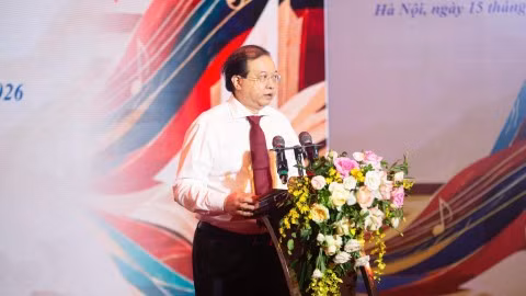 El viceministro de Cultura, Deportes y Turismo Ta Quang Dong interviene en el acto. (Foto: Minh Ngoc)