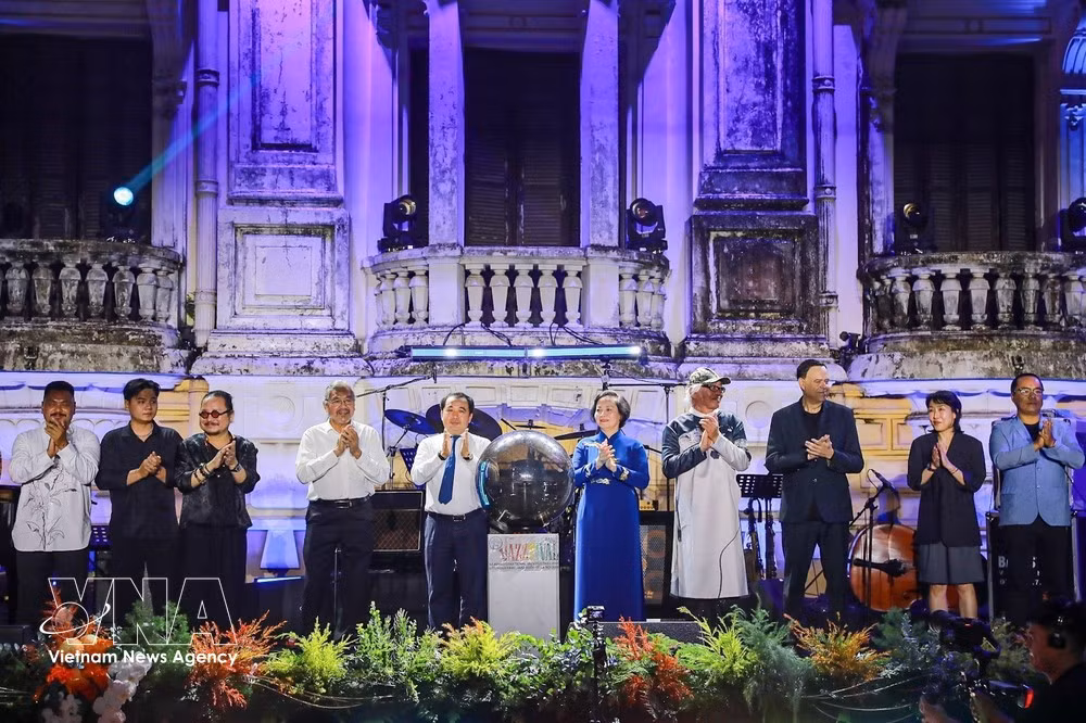 Delegados en la inauguración. (Fuente: VNA)