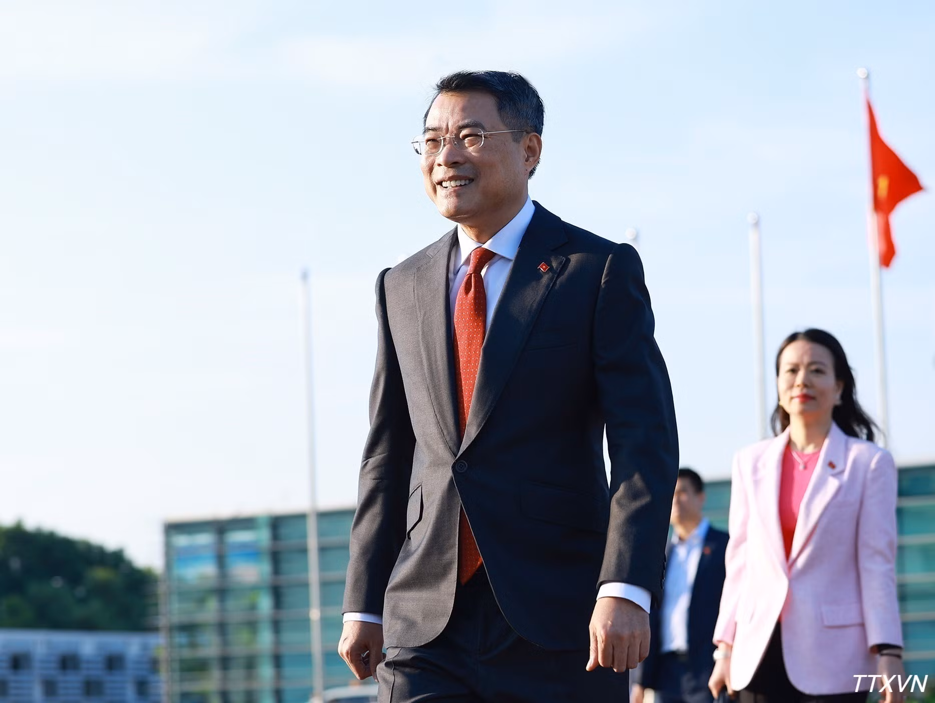 El premier vietnamita Le Minh Hung asistirá a la 18ª Cumbre de los BRICS.