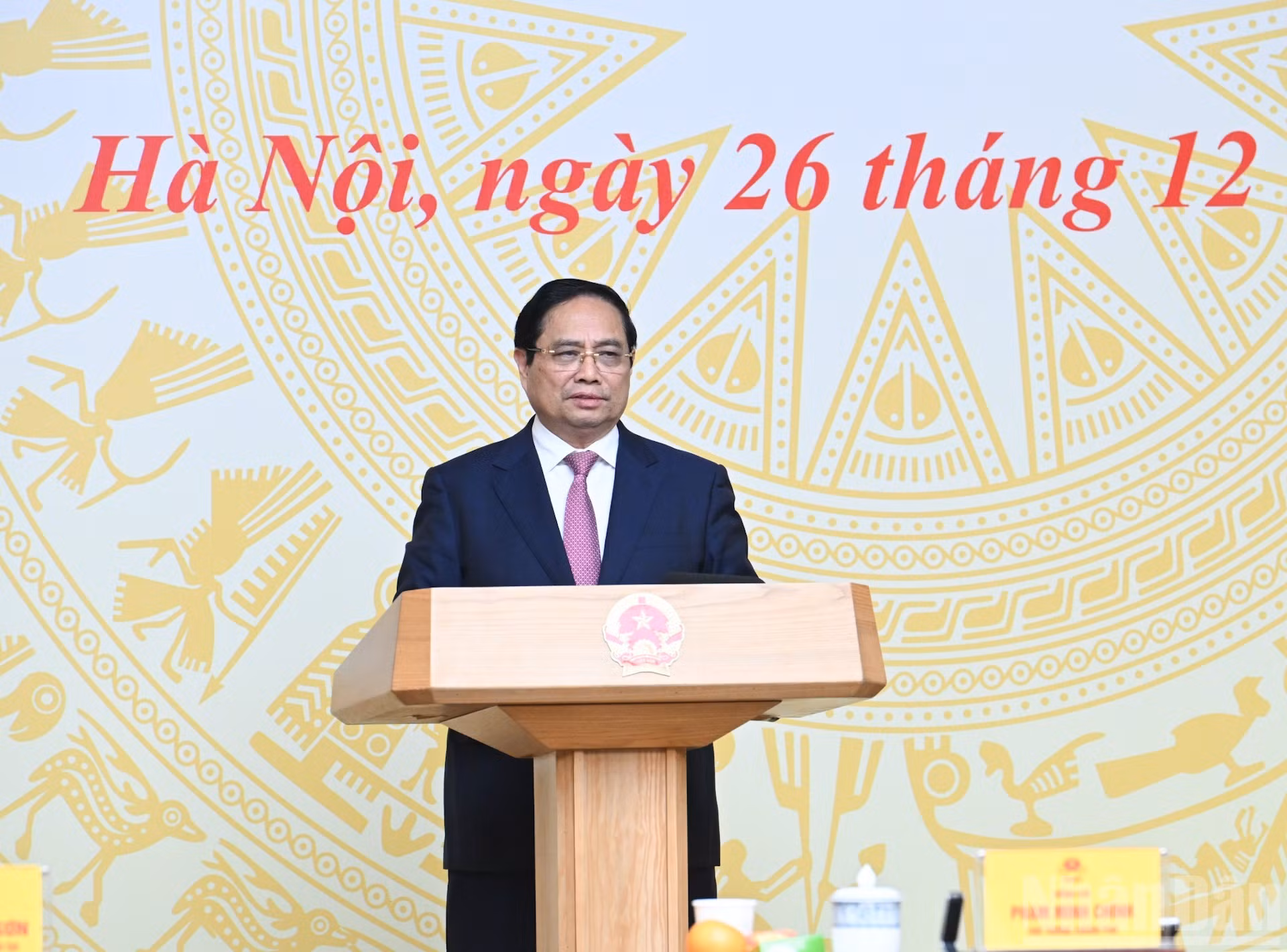 El premier Pham Minh Chinh habla en el encuentro.