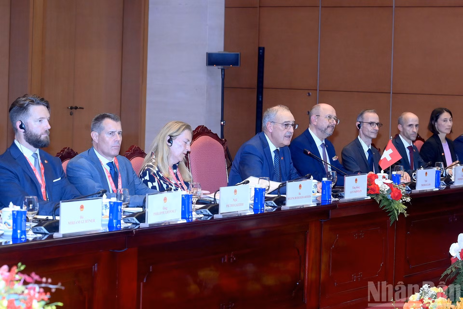 Miembros de la delegación suiza en el encuentro.