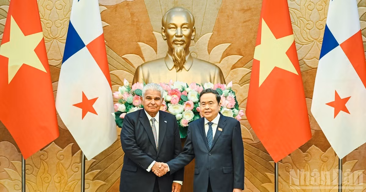 El titular de la Asamblea Nacional de Vietnam, Thanh Thanh Man, sostiene conversaciones con el presidente de Panamá, José Raúl Mulino. (Foto: Duy Linh)