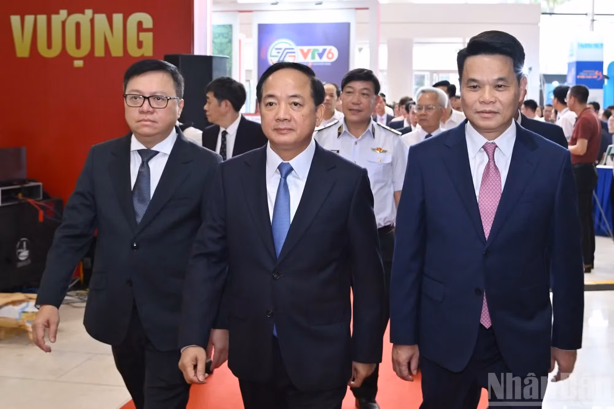 Trinh Van Quyet, miembro del Buró Político y secretario del Comité Central del Partido Comunista de Vietnam y jefe de su Comisión de Propaganda, Educación y Movilización de Masas, en el evento.