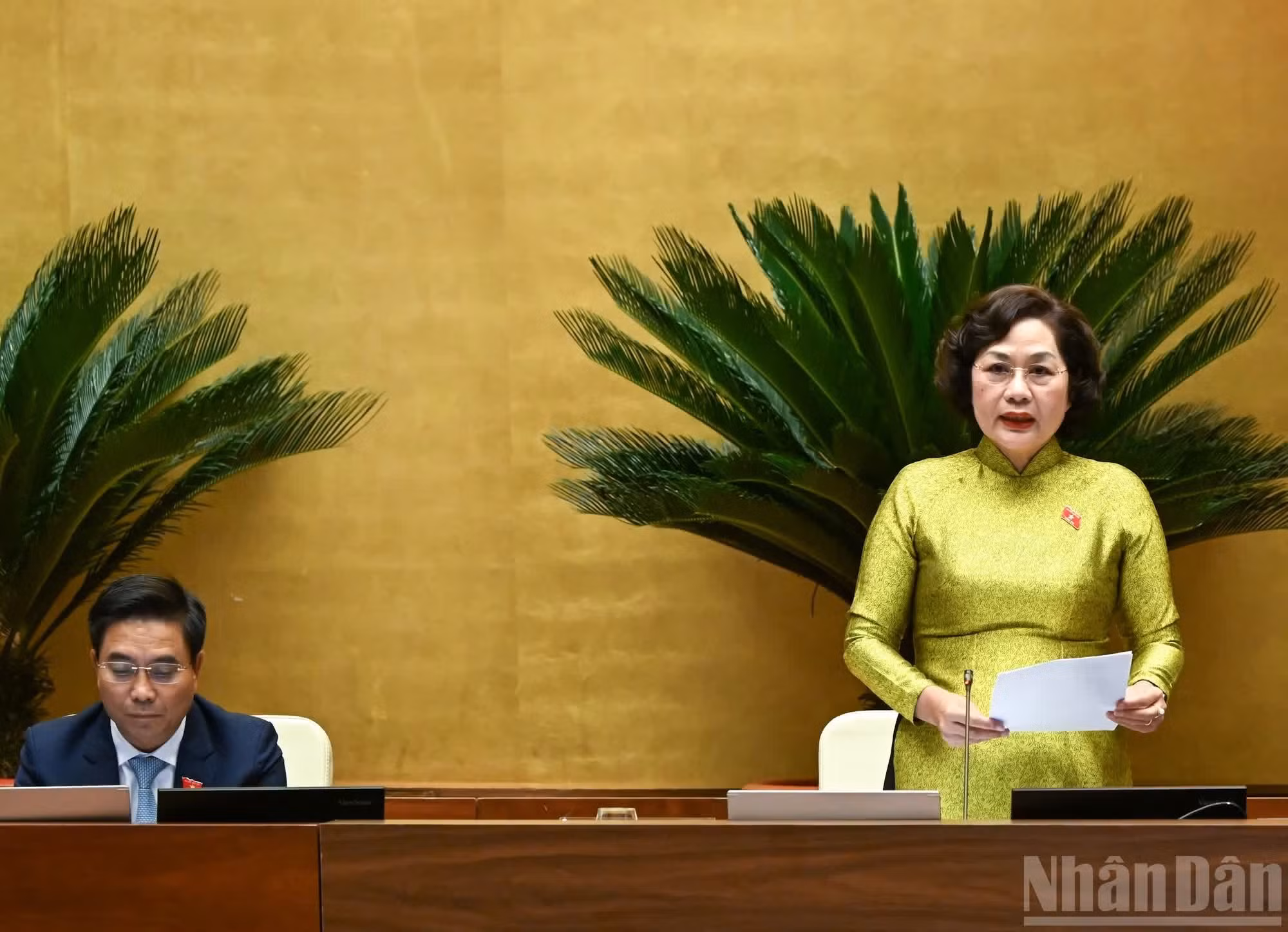 La vicepresidenta de la Asamblea Nacional de Vietnam Nguyen Thi Hong habla en la cita.