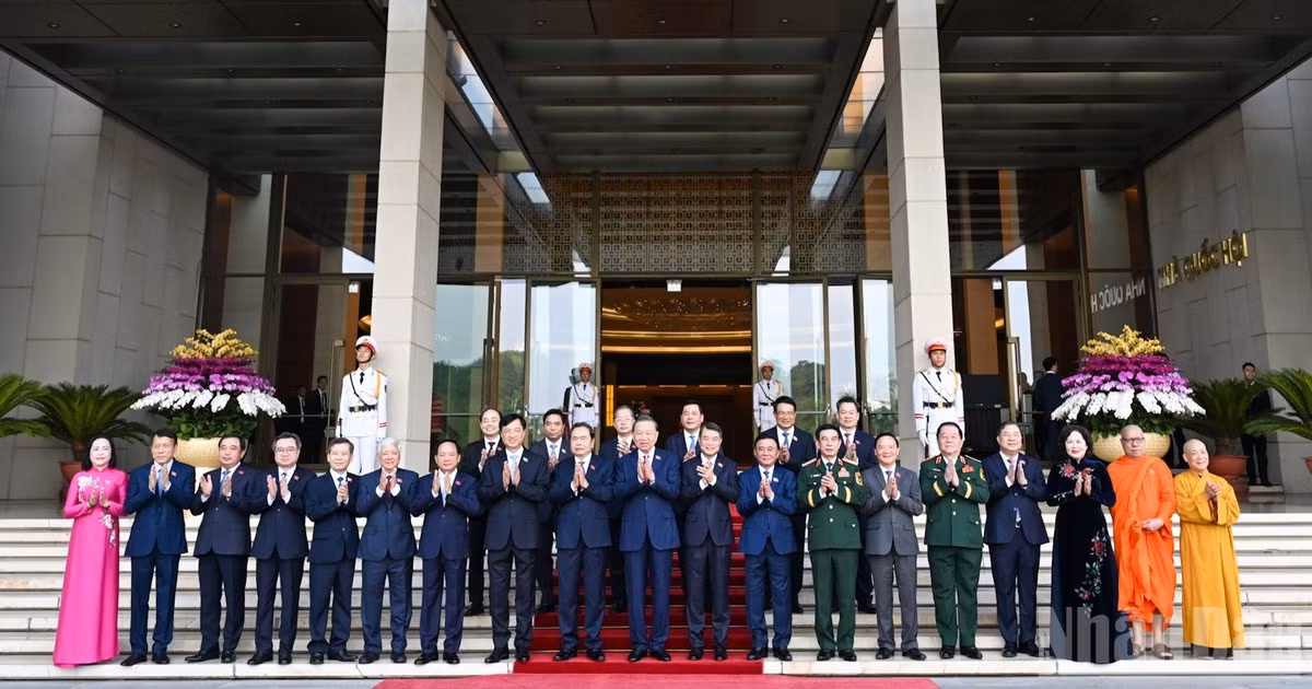 [Foto] Inauguran segundo período de sesiones de la Asamblea Nacional de Vietnam de XVI Legislatura
