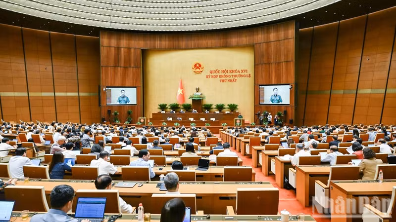 Asamblea Nacional de Vietnam aprueba ley revisada para modernizar la educación jurídica.
