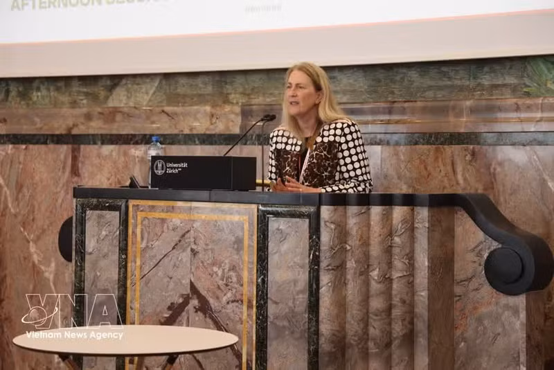 La secretaria de Estado del Ministerio de Economía de Suiza, Helene Budliger Artieda (Fuente: VNA)