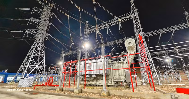 Un proyecto de electricidad en Phu Quoc (Foto: VNA)
