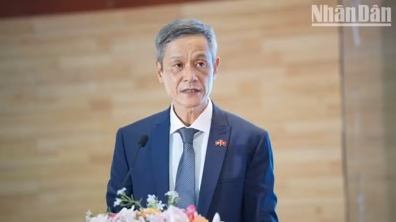 ndo-tr-dai-su-tai-campuchiajpg.jpg