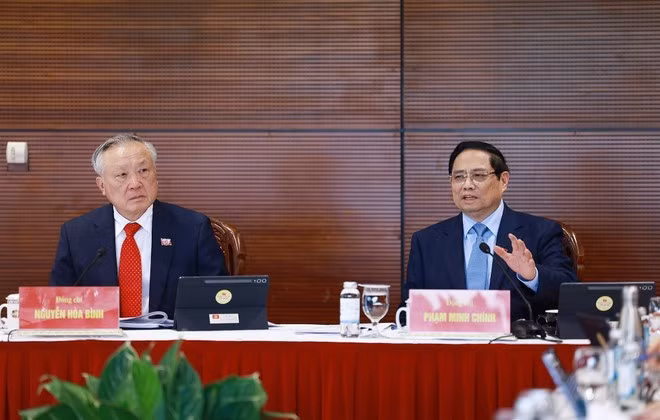 El primer ministro Pham Minh Chinh interviene en la cita (Foto: VNA)
