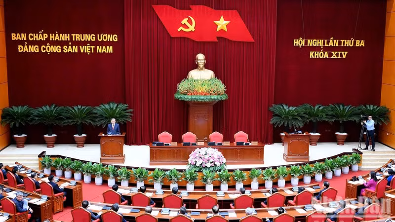 Concluye tercer pleno del Comité Central del Partido Comunista de Vietnam.