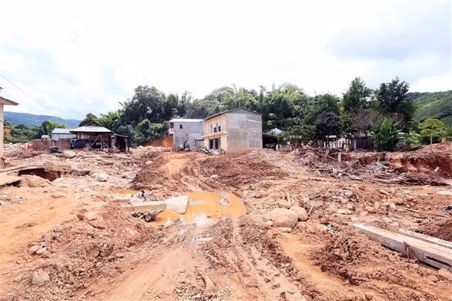 La devastación en la comuna de Chieng So tras la inundación. (Foto:VNA)