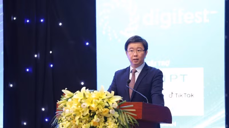 El viceministro de Ciencia y Tecnología, Bui Hoang Phuong, interviene en el evento. (Foto: TL)