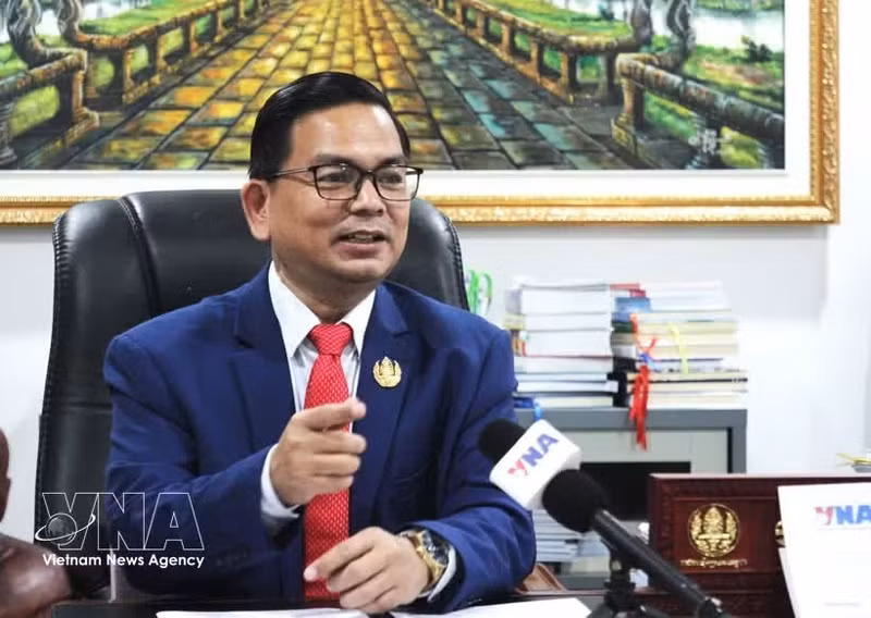 El doctor Kin Phea, director general del Instituto de Relaciones Internacionales de Camboya. (Foto: VNA)
