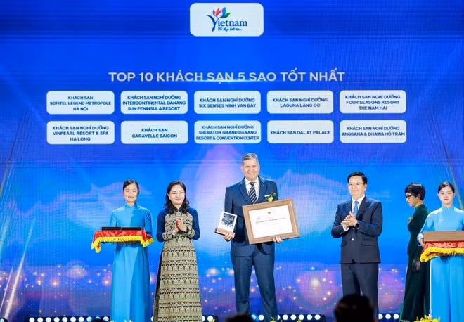 Honran a los 10 mejores hoteles de cinco estrellas (Fuente: VNA)
