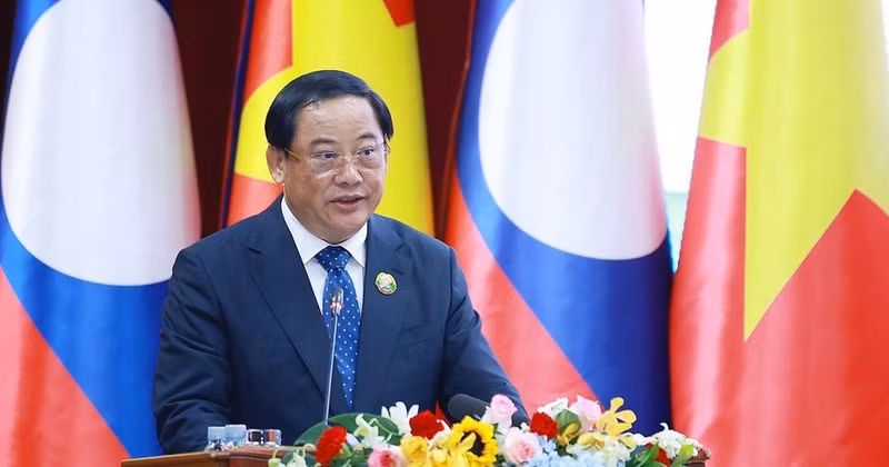 El primer ministro de Laos, Sonexay Siphandone, inicia una visita oficial a Vietnam.
