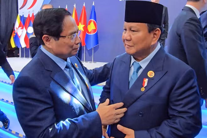 El primer ministro de Vietnam, Pham Minh Chinh, se reúne con el presidente indonesio, Prabowo Subianto (Foto: Ministerio de Relaciones Exteriores de Vietnam)
