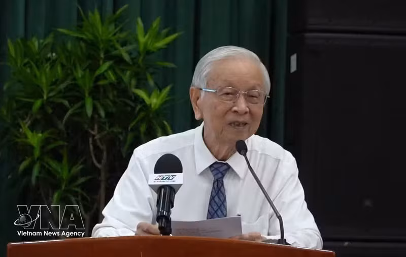 Pham Chanh Truc, expresidente del Consejo Popular de CIudad Ho Chi Minh. (Foto: VNA)