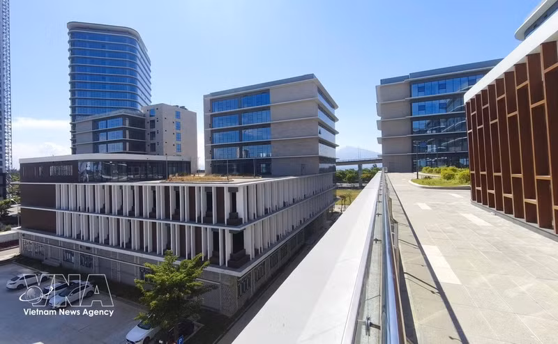 El Parque de Software No.2 de Da Nang tiene un diseño moderno y adecuado para empresas de los sectores de tecnología de la información e innovación. (Foto: VNA)