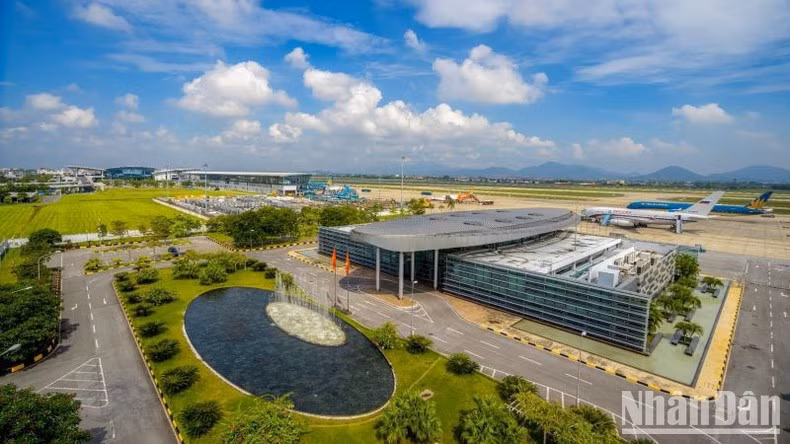 El resultado de esta votación confirma la posición y reputación de Noi Bai como puerta de entrada clave a Vietnam para el transporte aéreo internacional.