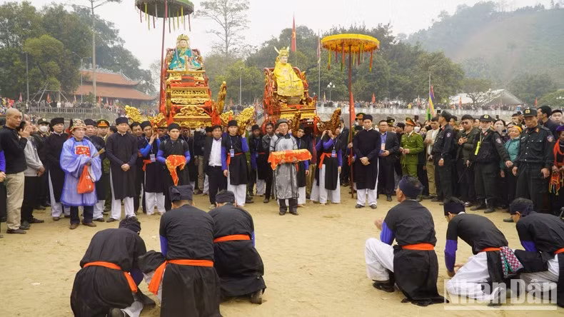El rito de procesión de la Diosa Madre.