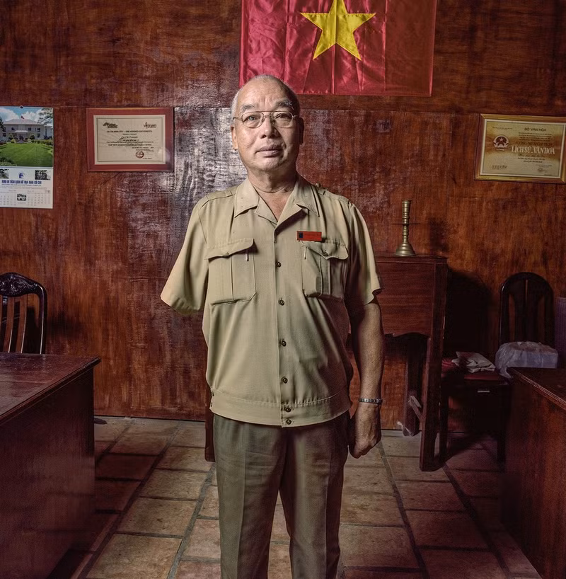 Una foto del libro de fotografías bilingüe "Memorias de la guerra" del fotógrafo argentino Jorge Mónaco. (Foto: cortesía del fotógrafo)