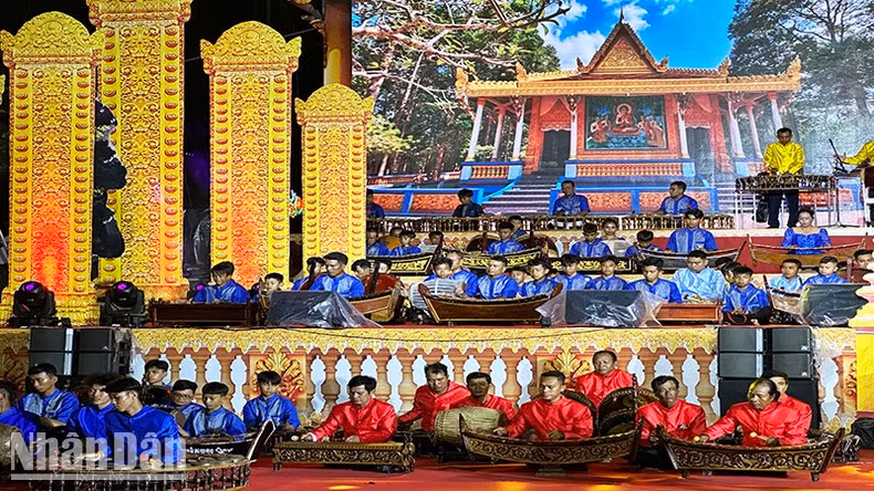 La música Ngu am se tocaba en los rituales de la pagoda.