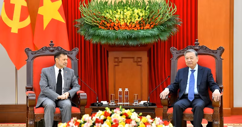 [Foto] Máximo dirigente partidista de Vietnam recibe al embajador australiano