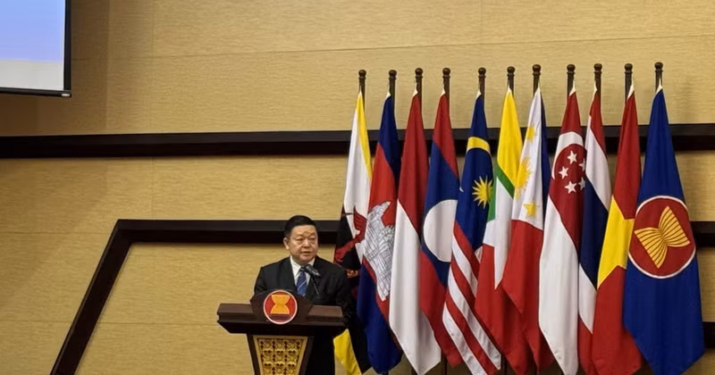El secretario general de la Asean, Kao Kim Hourn, interviene en el evento. (Fuente: VNA)