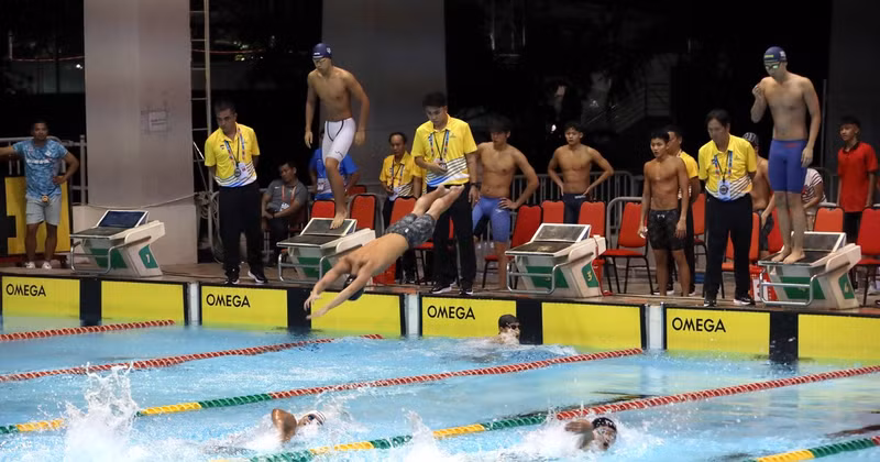 Una de las competencias en natación en los XIII Juegos Escolares de la Asociación de Naciones del Sudeste Asiático. (Fuente:VNA)