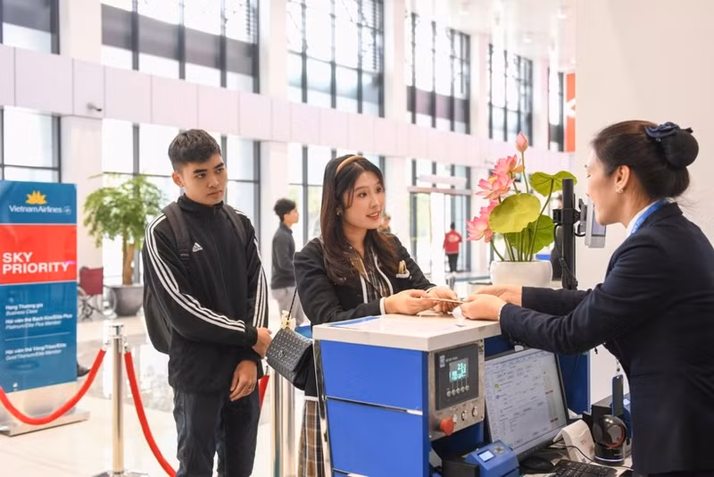 En el aeropuerto de Dien Bien (Foto: VNA)