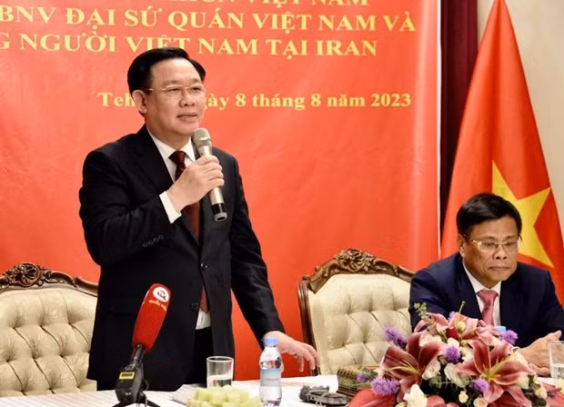 El máximo legislador vietnamita Vuong Dinh Hue (Fuente: VOV) El máximo legislador vietnamita Vuong Dinh Hue (Fuente: VOV)