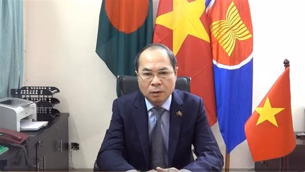 El embajador de Hanói en Daca, Nguyen Manh Cuong (Fuente:VNA)