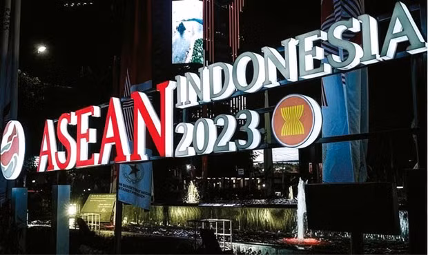 Vietnam se une a esfuerzos para desarrollar una Asean sólida y poderosa