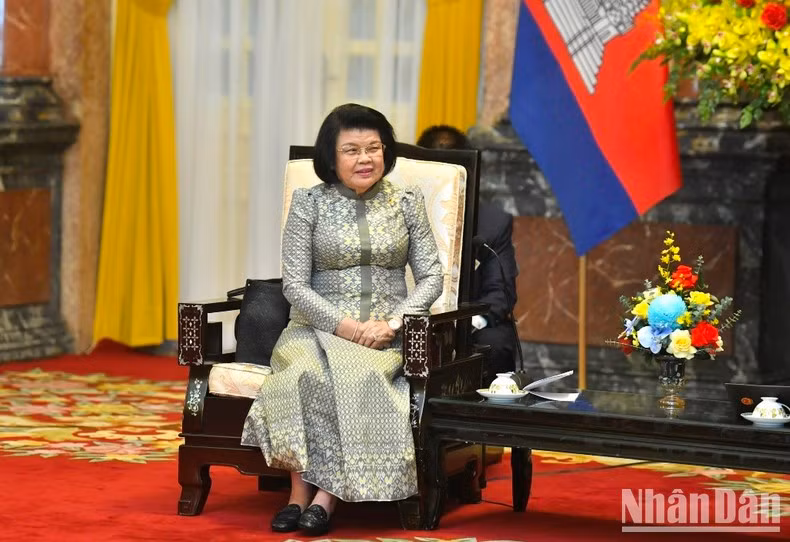 La presidenta de la Asamblea Nacional de Camboya, Samdech Khuon Sudary.