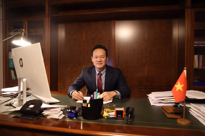 El embajador Phan Mai Dung, representante permanente de Vietnam ante la ONU, la Organización Mundial del Comercio y otros organismos internacionales en Ginebra. (Fuente: VNA)