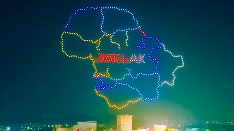 Los drones forman el mapa de la provincia de Dak Lak.