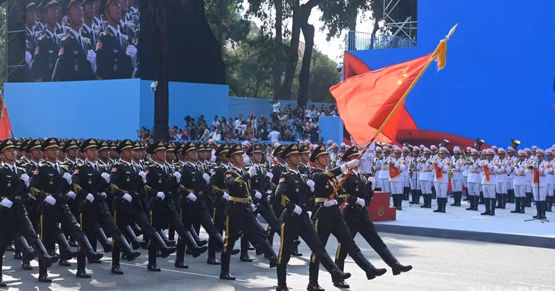 El bloque del Ejército Popular de Liberación de China participa en el desfile.