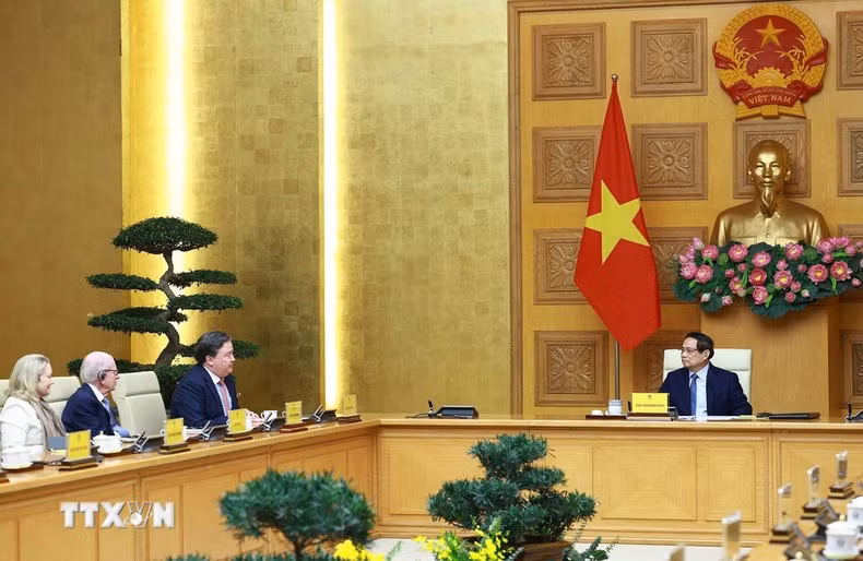 [Foto] Premier vietnamita recibe a dirigentes de universidades estadounidenses