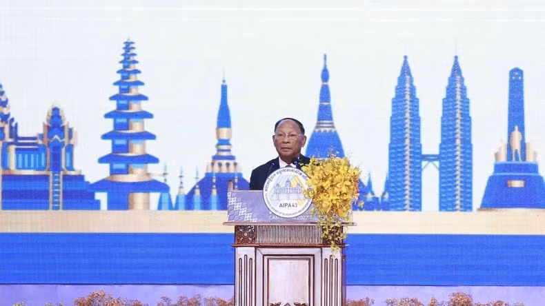 El presidente del Parlamento de Camboya y también titular de AIPA-43, Heng Samrin, interviene en el evento. El presidente del Parlamento de Camboya y también titular de AIPA-43, Heng Samrin, interviene en el evento.