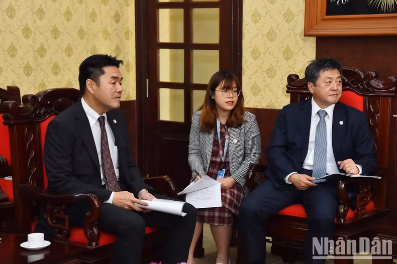 El nuevo representante de JICA en Vietnam, Sugano Yuichi.
