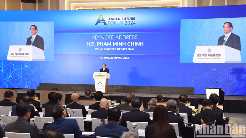 El primer ministro de Vietnam, Pham Minh Chinh, en el Foro. (Fotografía: Nhan Dan)