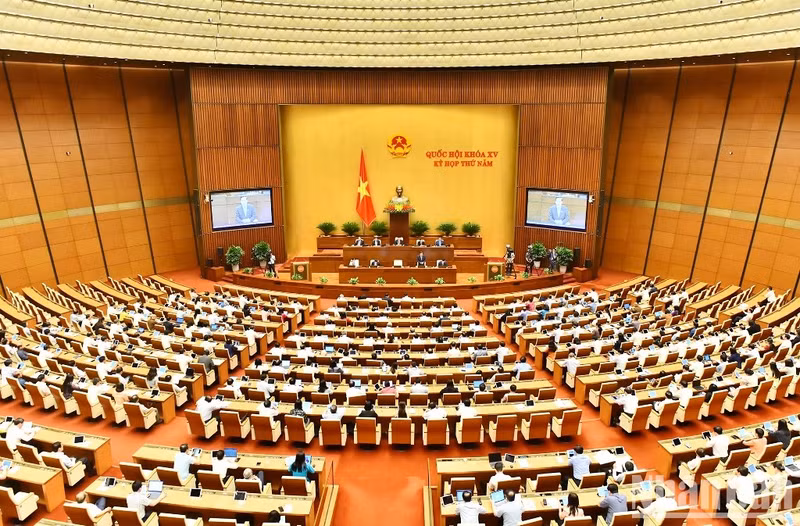 [Foto] Comenzan sesiones de interpelaciones de la Asamblea Nacional de Vietnam ảnh 7
