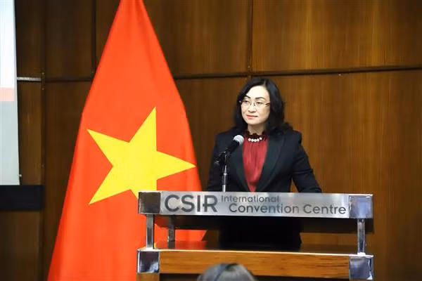 La viceministra de Industria y Comercio, Phan Thi Thang en el evento (Fotografía: VNA)