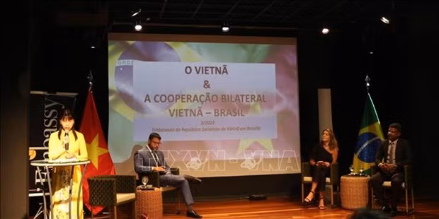 La embajadora vietnamita en Brasil, Pham Thi Kim Hoa. (Fotografía: VNA)