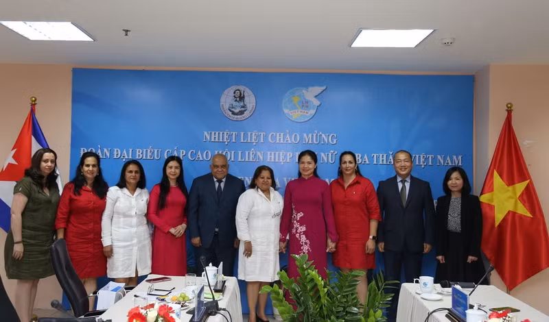 Delegados participantes en la cita. (Fotografía: VNA)