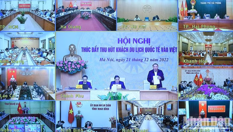 Premier vietnamita preside conferencia sobre atracción de turistas internacionales (Fotografía: Nhan Dan)