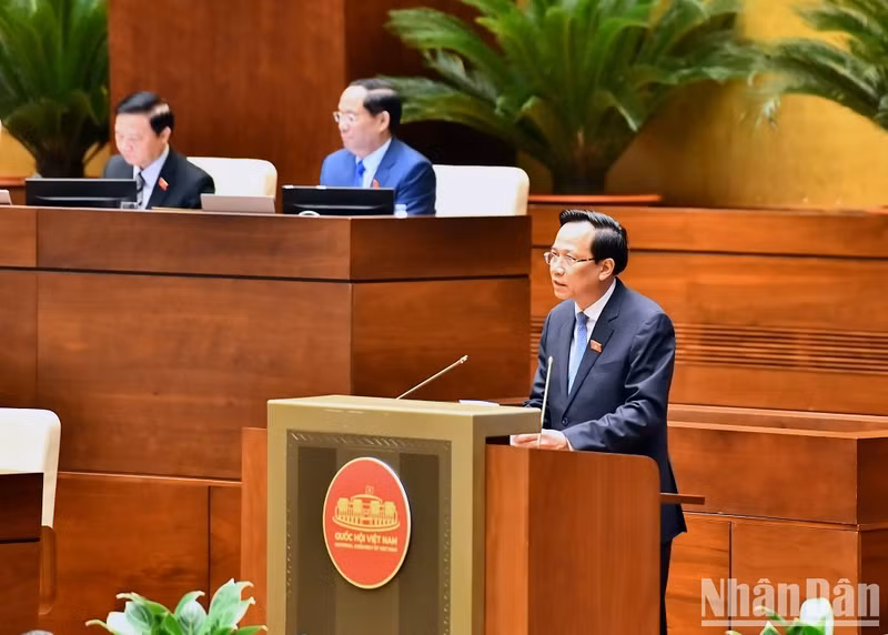 [Foto] Comenzan sesiones de interpelaciones de la Asamblea Nacional de Vietnam ảnh 8