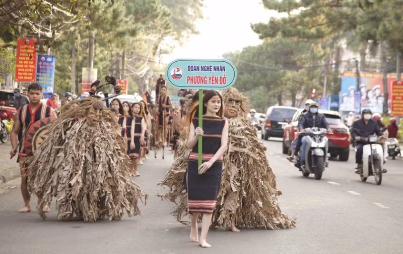 Efectúan en provincia de Gia Lai Semana de Cultura y Turismo.