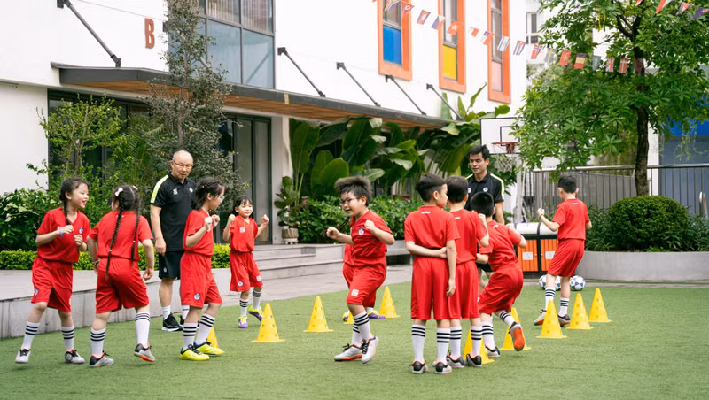 En la academia internacional de fútbol Park Hang-seo. (Fotografía: VNA)
